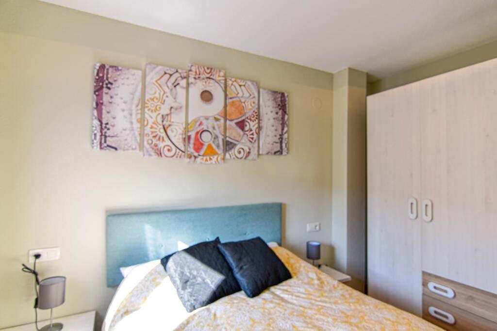 Nuevo - Comodo Y Coqueto Chalet Con Jardin En Argoños Eksteriør billede